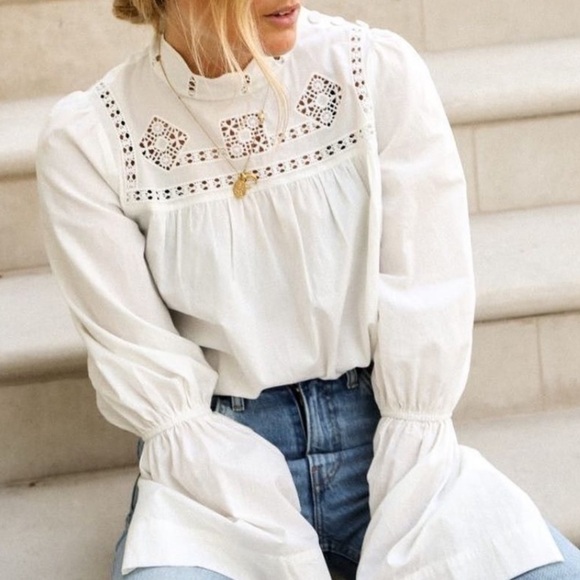 Free People White Cotton Blouse Size XS Bell Sleeves Crochet Eyelet Lace New NWT - Picture 1 of 12